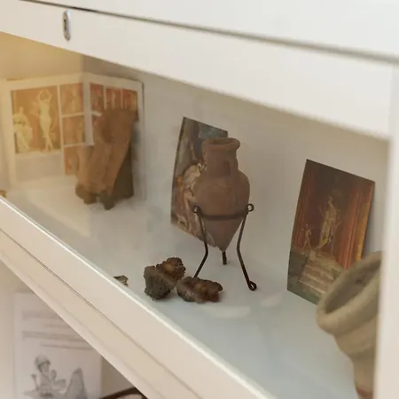 L'anfiteatro Di Πομπηία