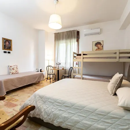 住宿加早餐酒店 庞贝古城乐安替迪旅馆 庞贝